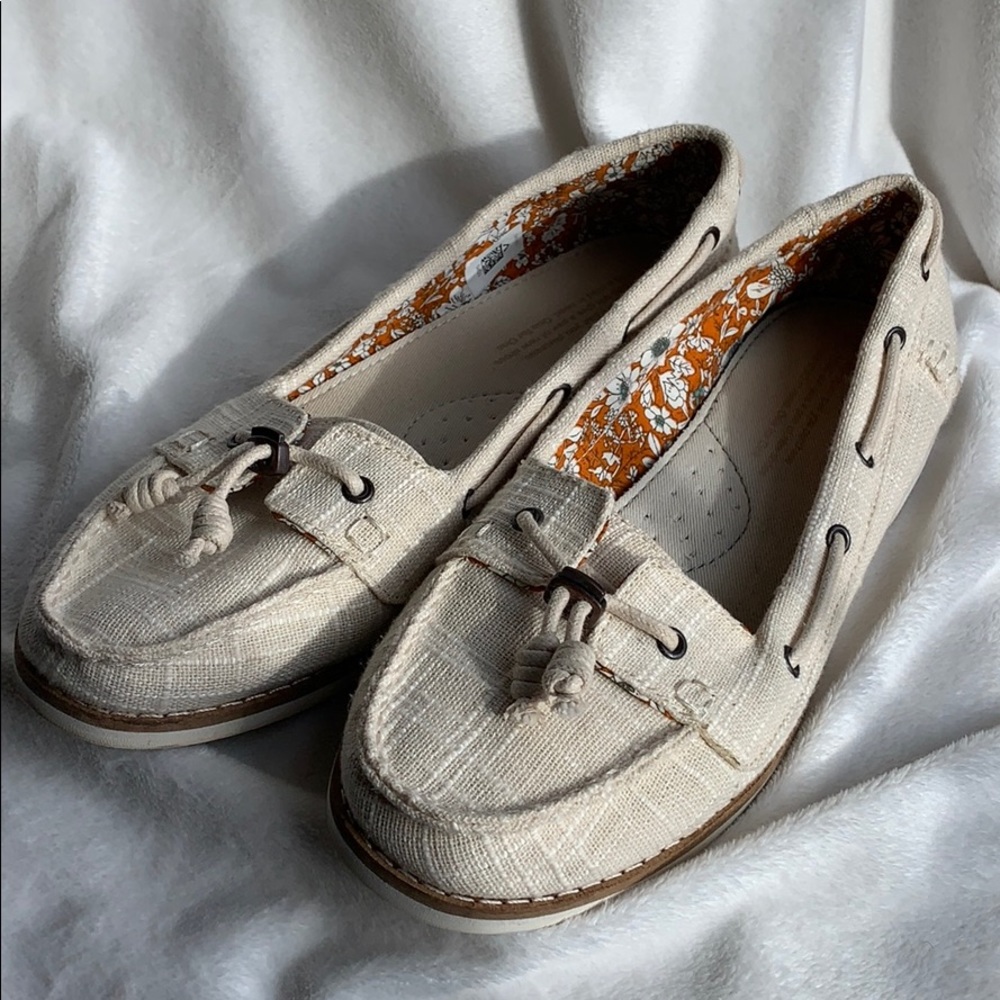 TOMS Women’s Quincy Slip-on Boat Shoes